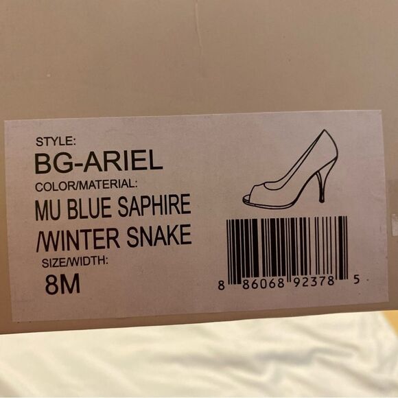 BCBG Generation Open Toe Heels Size 8 Blue Black - Picture 11 of 11